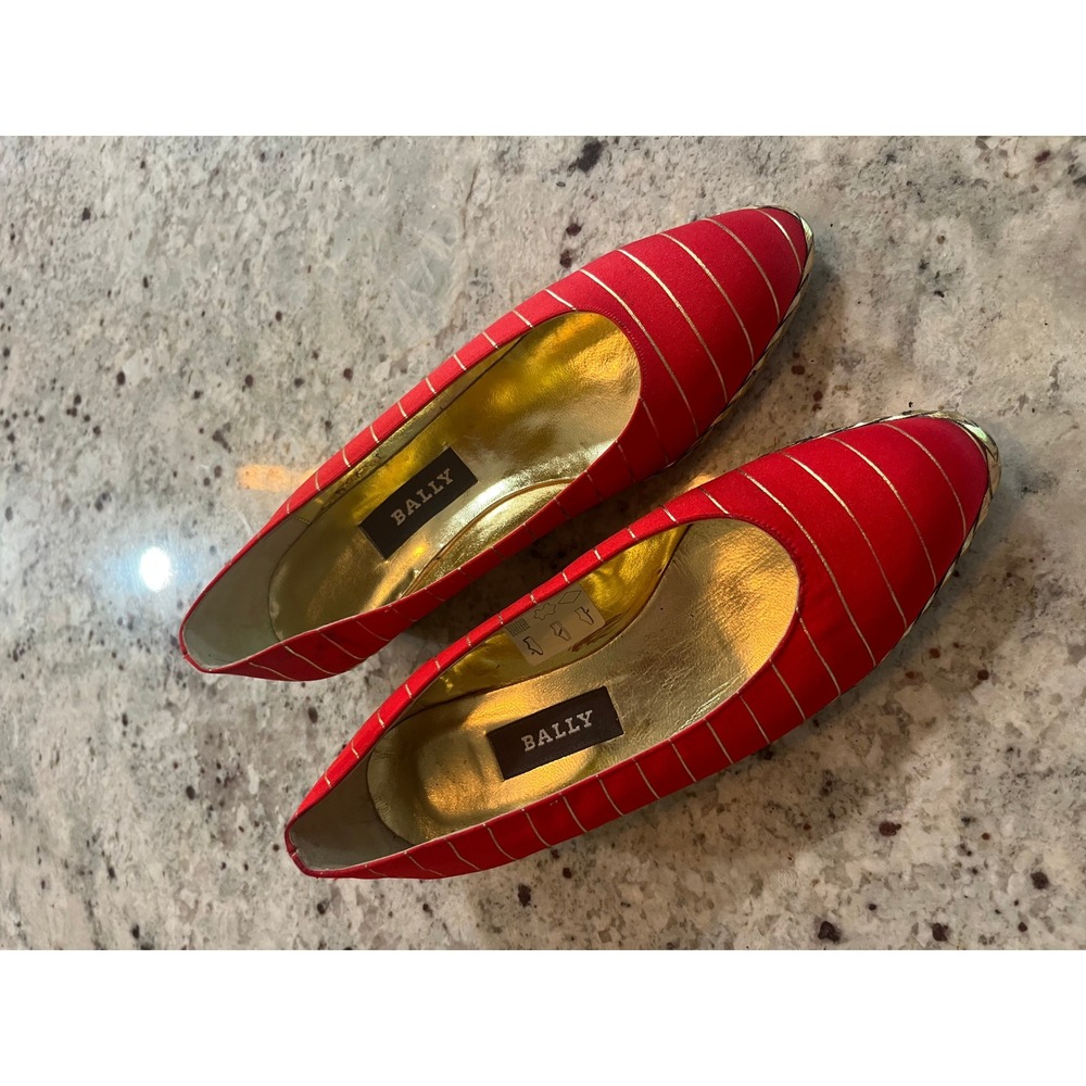 Bally Morpia Red Gold Pinstripe Satin Wedge Pumps Made in Italy Size 35